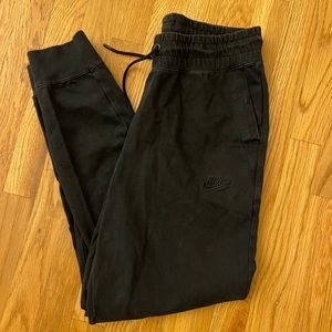 All black Nike Joggers